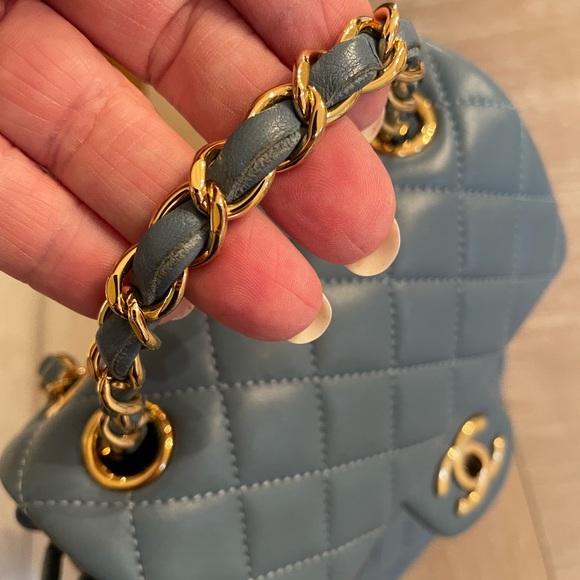 CHANEL💙Urban Spirit Backpack - Picture 5 of 15